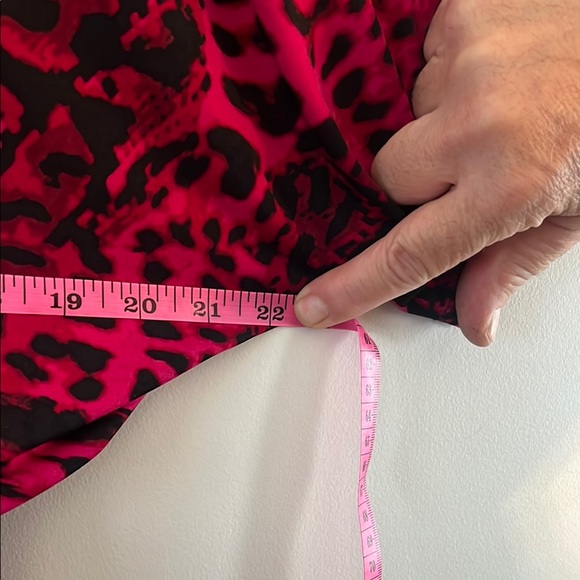 Thalia Sodi Vibrant Red and Black Animal Print Ruched Midi Dress Size L - Picture 10 of 13